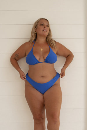 
            
                Load image into Gallery viewer, Ready to ship: Gaia brief  - Mediterranean blue
            
        